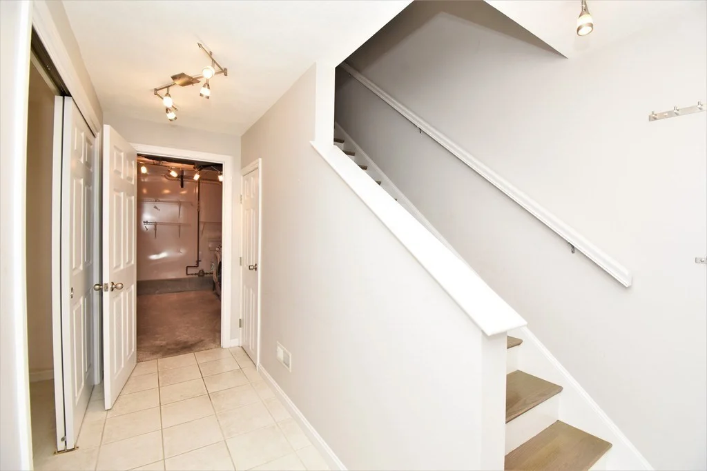 3 bed, 1 bath apartment for rent at 191 Adams St Unit 1, South Waltham — photo 24 of 32