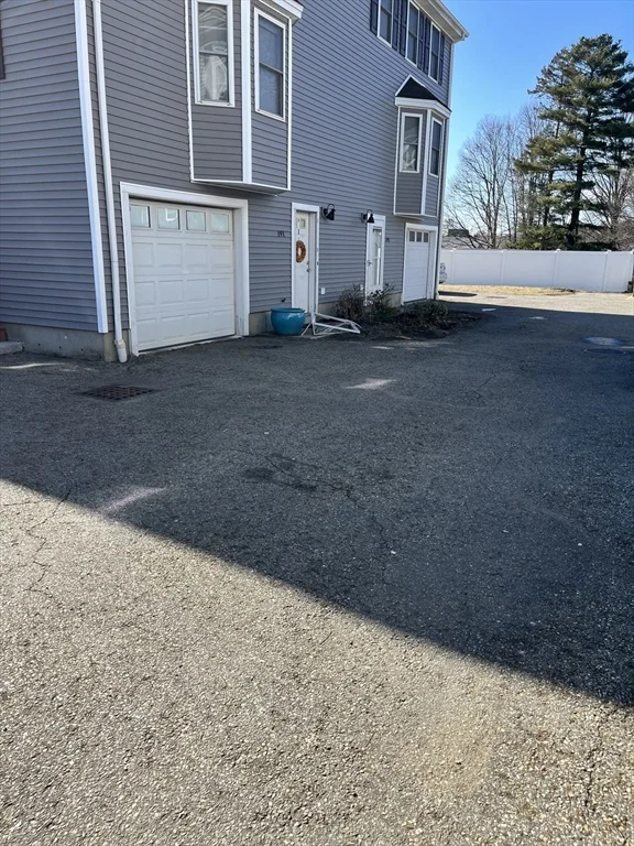 3 bed, 1 bath apartment for rent at 191 Adams St Unit 1, South Waltham — photo 32 of 32