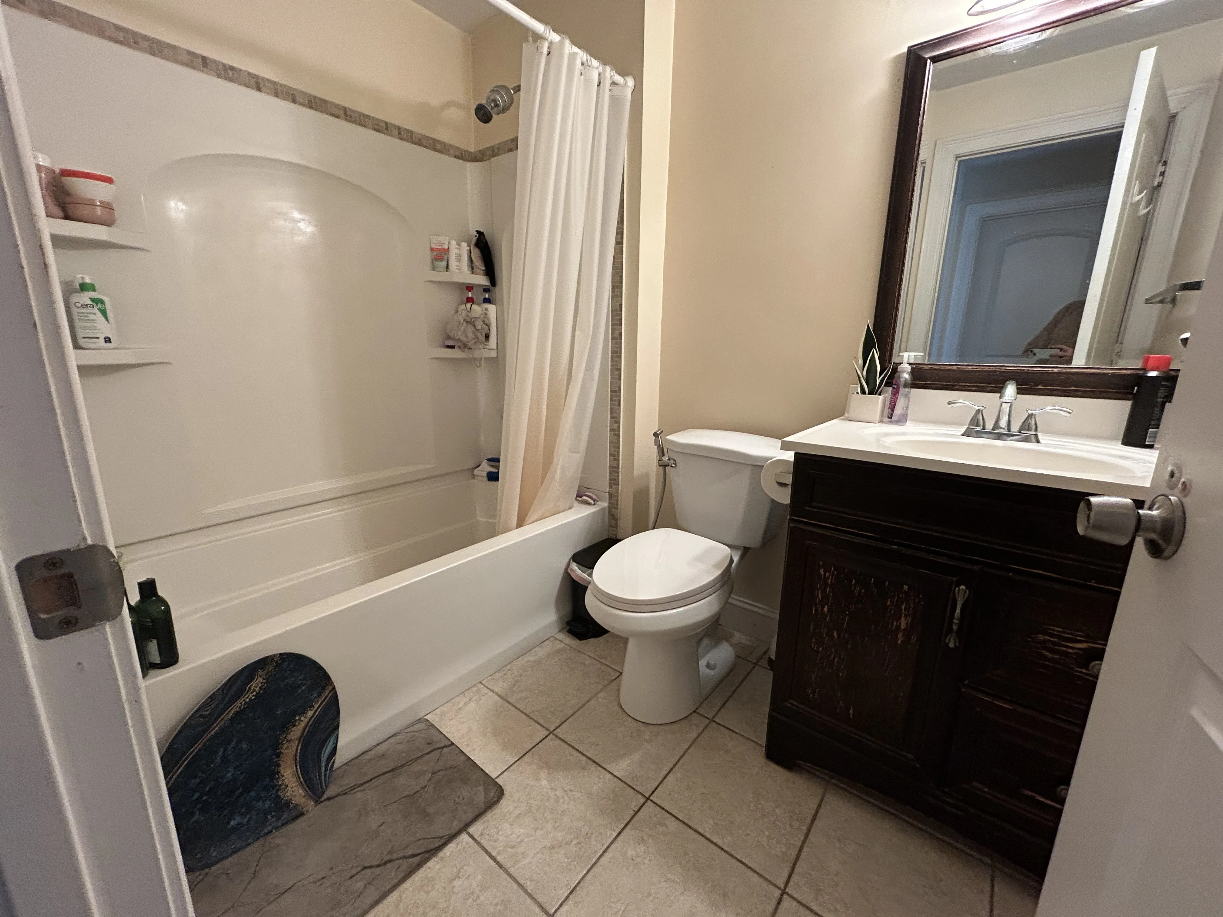 4 bed, 2 bath apartment for rent at 191 Boylston St Unit 1A, Jamaica Plain — photo 9 of 13
