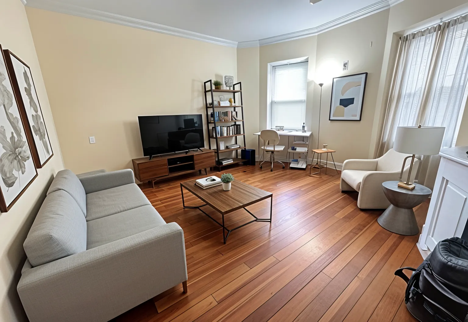 4 bed, 2 bath apartment for rent at 191 Boylston St Unit 1A, Jamaica Plain — photo 2 of 13