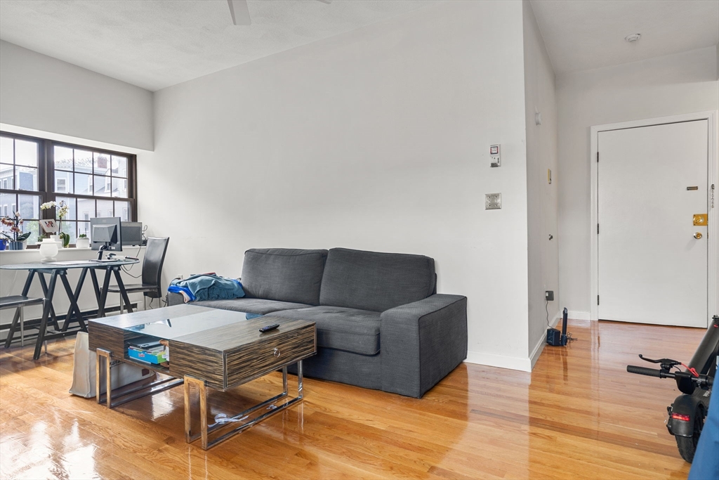 2 bed, 1 bath apartment for rent at 191 Bunker Hill St Unit 201, Charlestown — photo 7 of 12