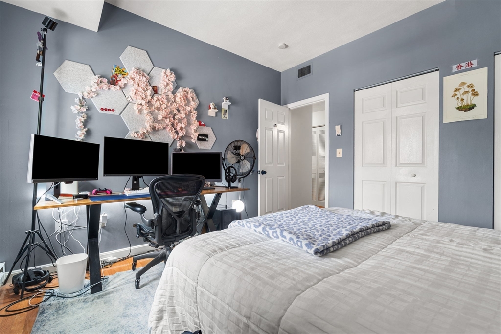 2 bed, 1 bath apartment for rent at 191 Bunker Hill St Unit 201, Charlestown — photo 6 of 12