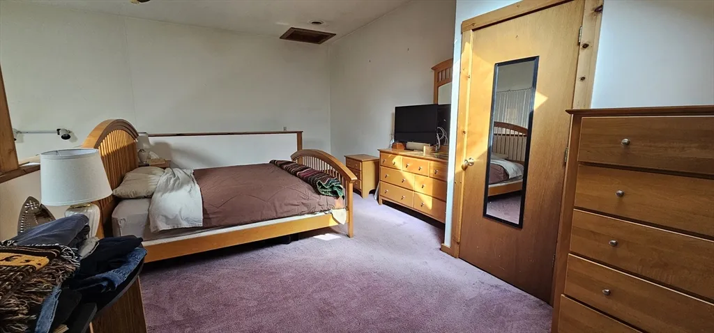 1 bed, 1 bath apartment for rent at 191 City Depot Rd Unit A, Charlton — photo 9 of 12