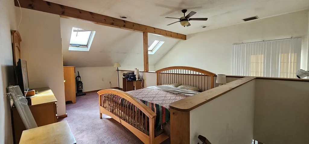 1 bed, 1 bath apartment for rent at 191 City Depot Rd Unit A, Charlton — photo 2 of 12