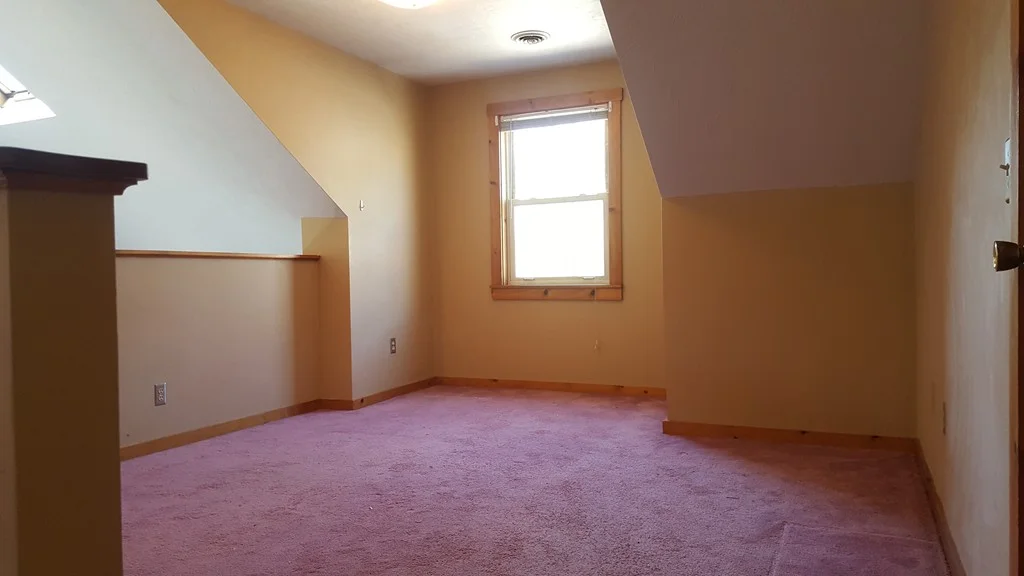 1 bed, 1 bath apartment for rent at 191 City Depot Rd Unit B, Charlton Depot — photo 10 of 16