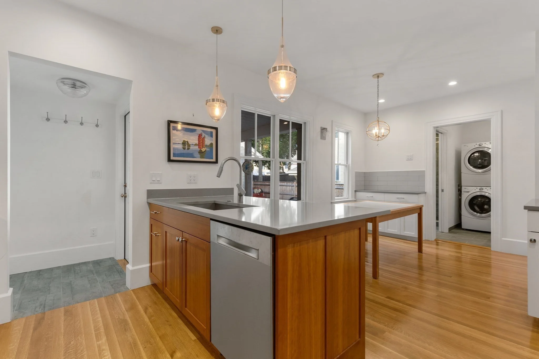 6 bed, 4+ bath apartment for rent at 191 Davis Ave, Coolidge Corner — photo 4 of 38