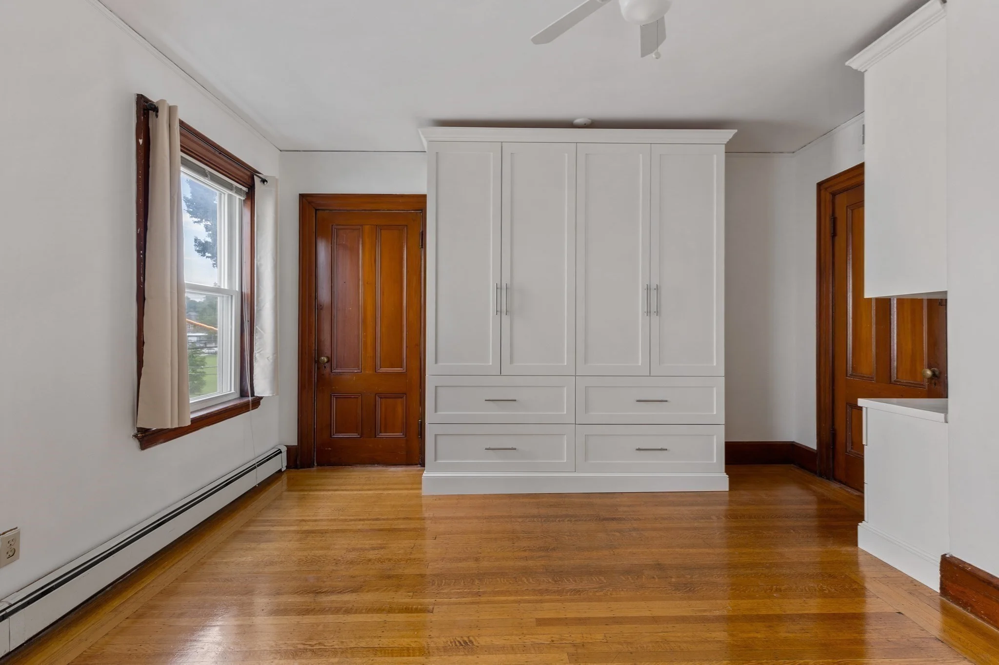 6 bed, 4+ bath apartment for rent at 191 Davis Ave, Coolidge Corner — photo 20 of 38