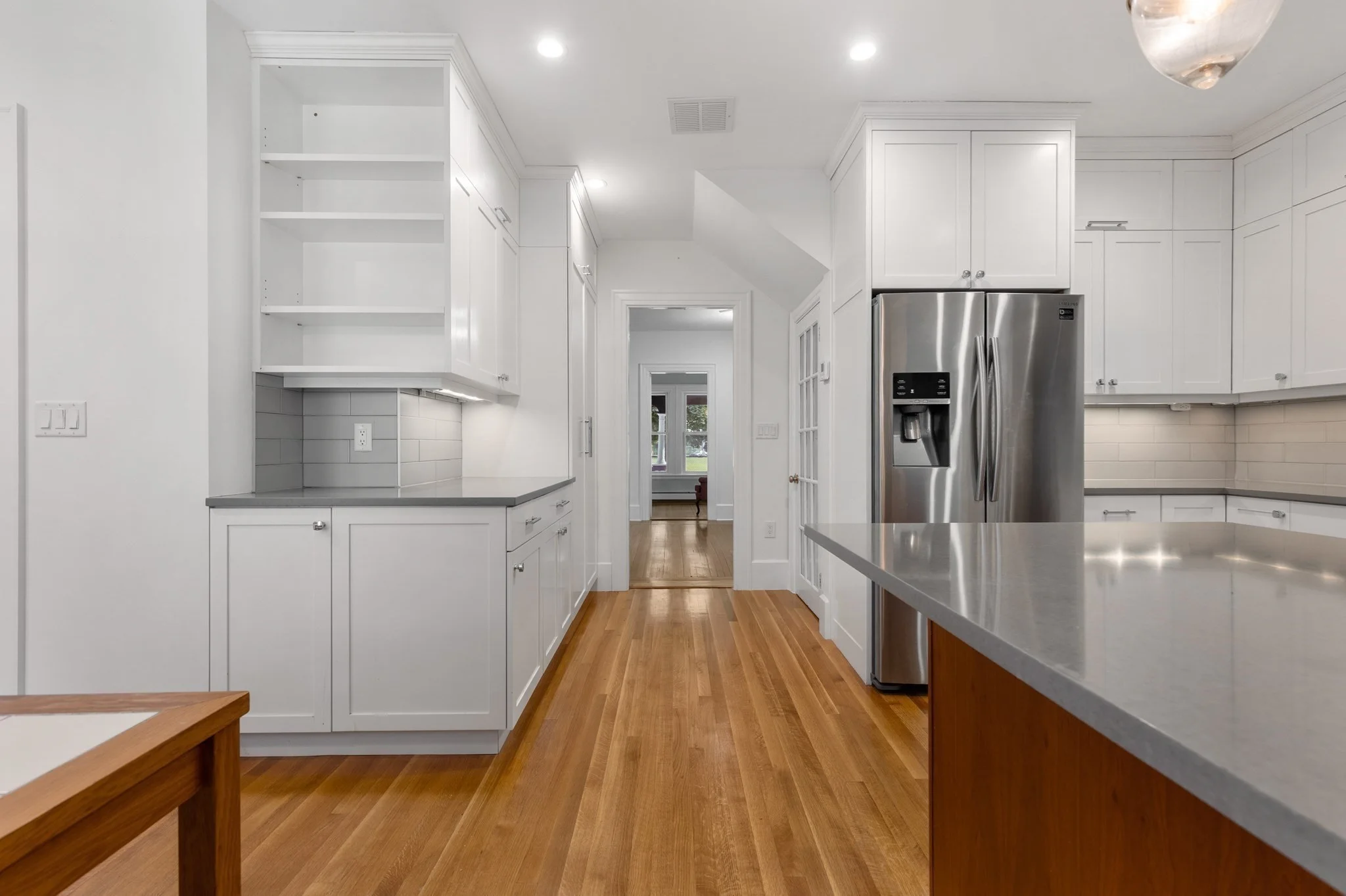 6 bed, 4+ bath apartment for rent at 191 Davis Ave, Coolidge Corner — photo 3 of 38