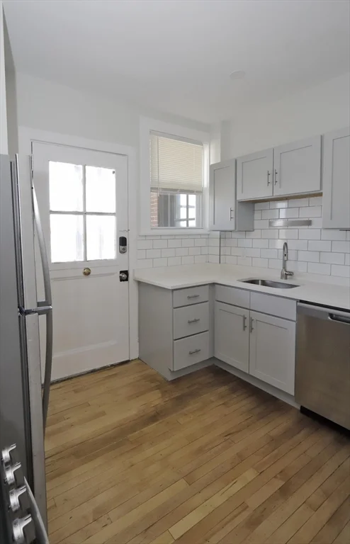 2 bed, 1 bath apartment for rent at 191 Elm St Unit 1, Center — photo 19 of 42