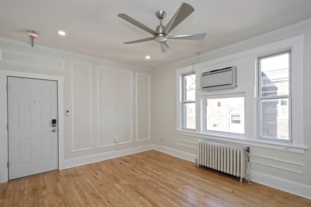 2 bed, 1 bath apartment for rent at 191 Elm St Unit 1, Center — photo 34 of 42