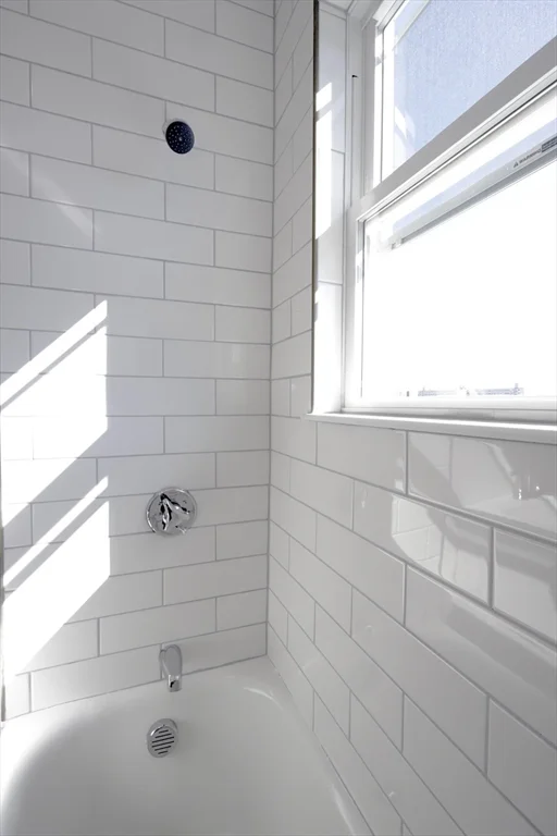 2 bed, 1 bath apartment for rent at 191 Elm St Unit 1, Center — photo 38 of 42
