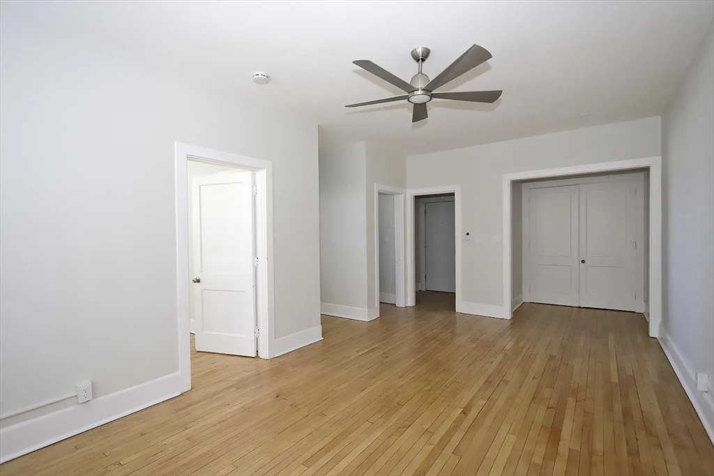 2 bed, 1 bath apartment for rent at 191 Elm St Unit 1, Center — photo 30 of 42