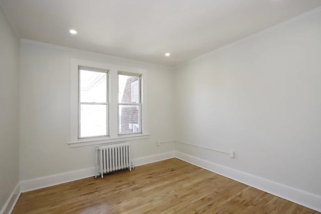 1 bed, 1 bath apartment for rent at 191 Elm St Unit 2, Center — photo 21 of 36