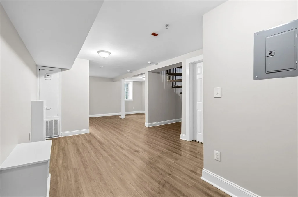 4 bed, 2 bath apartment for rent at 191 Everett St Unit 1, East Boston — photo 20 of 26