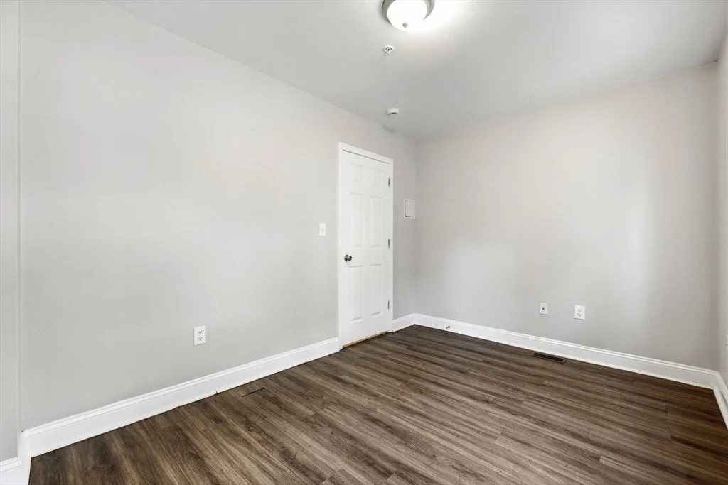 4 bed, 2 bath apartment for rent at 191 Everett St Unit 1, East Boston — photo 10 of 26