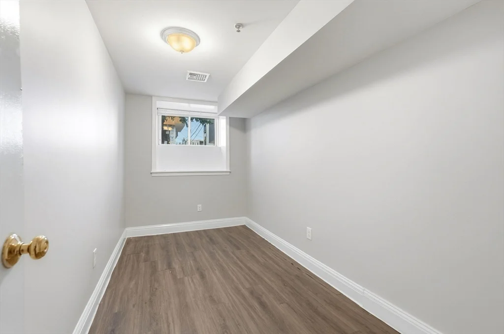 4 bed, 2 bath apartment for rent at 191 Everett St Unit 1, East Boston — photo 15 of 26