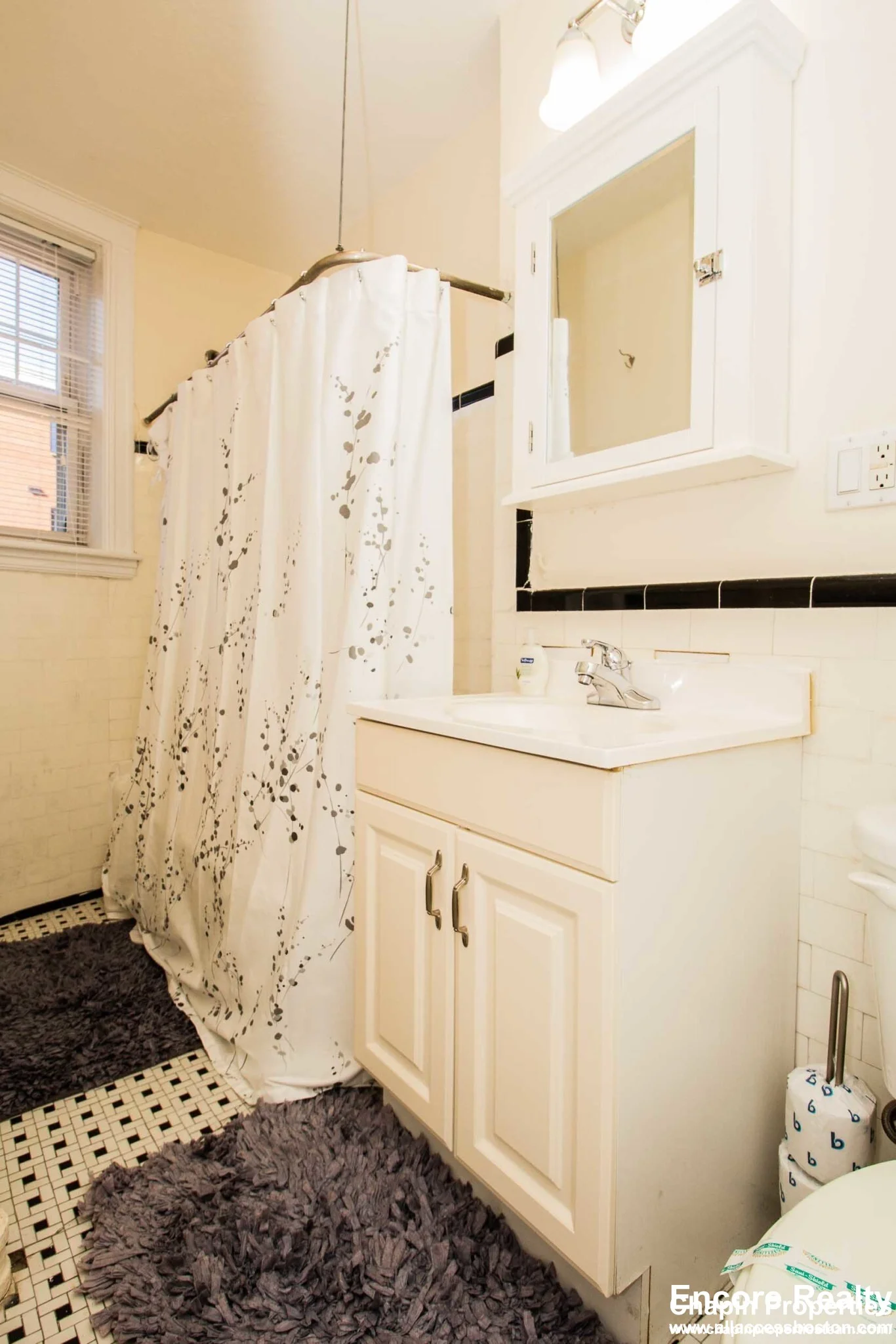 1 bed, 1 bath apartment for rent at 191 Kent St Unit 3, Brookline — photo 21 of 33
