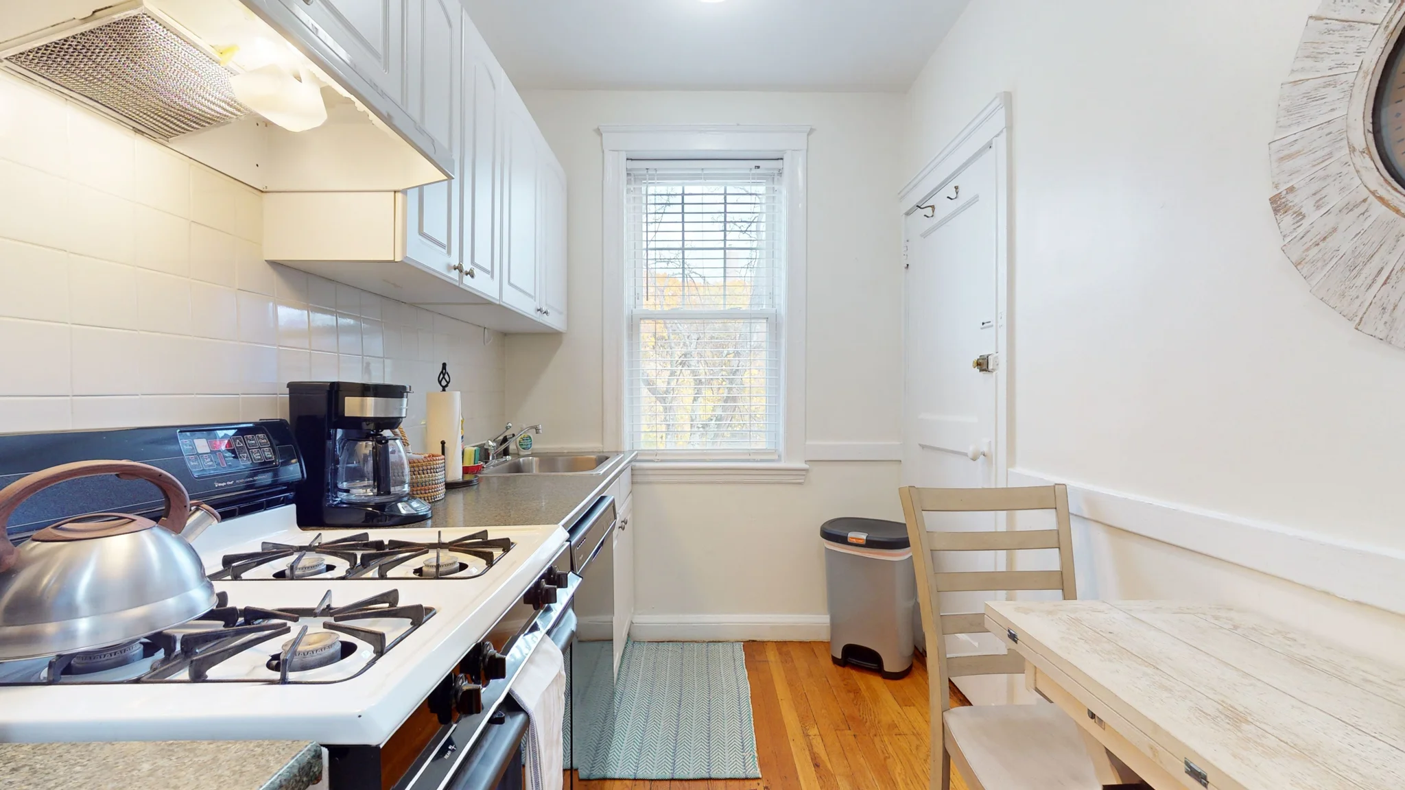 1 bed, 1 bath apartment for rent at 191 Kent St Unit 3, Brookline — photo 24 of 33