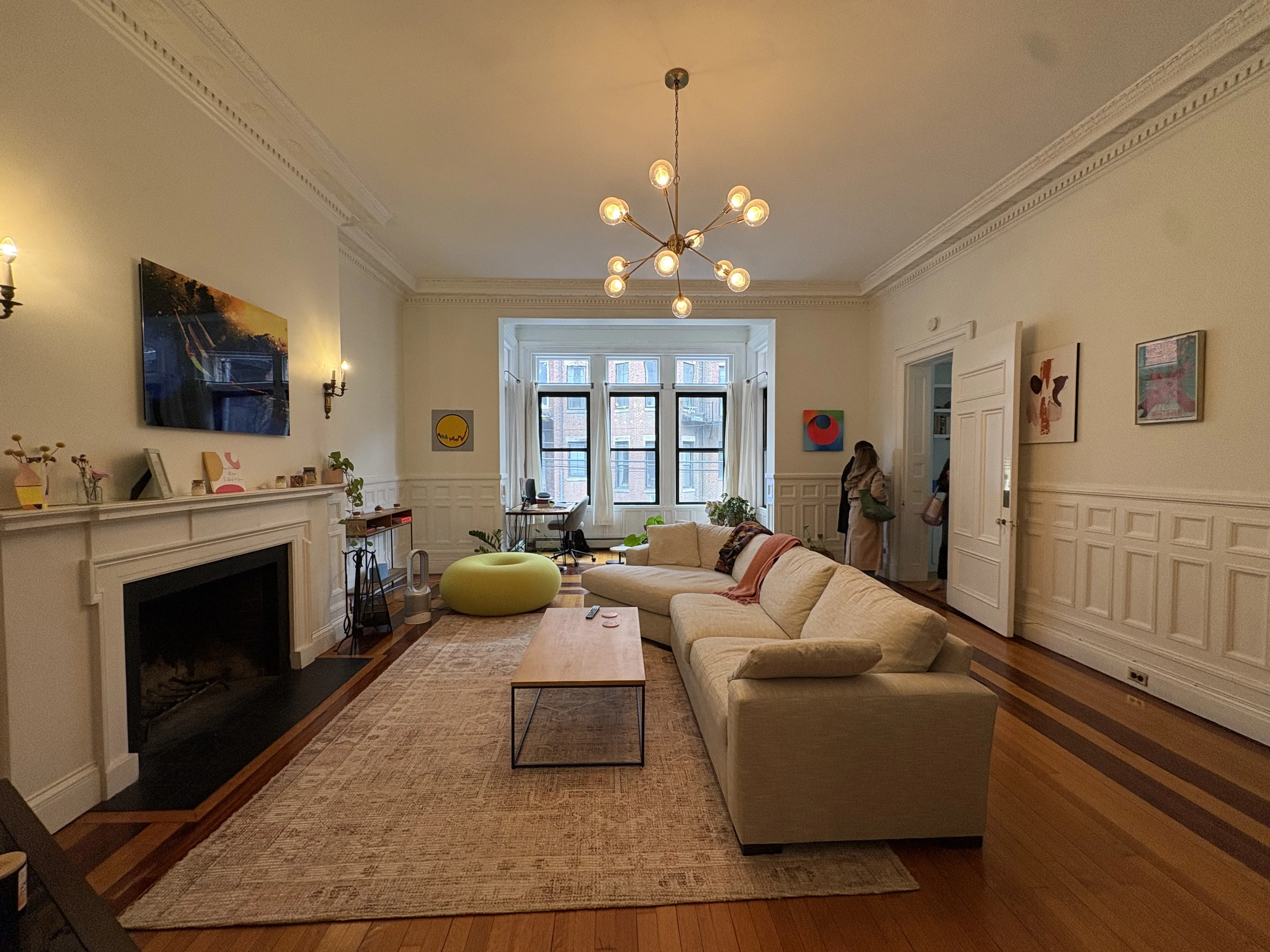 1 bed, 1 bath apartment for rent at 191 Marlborough St Unit 2, Back Bay