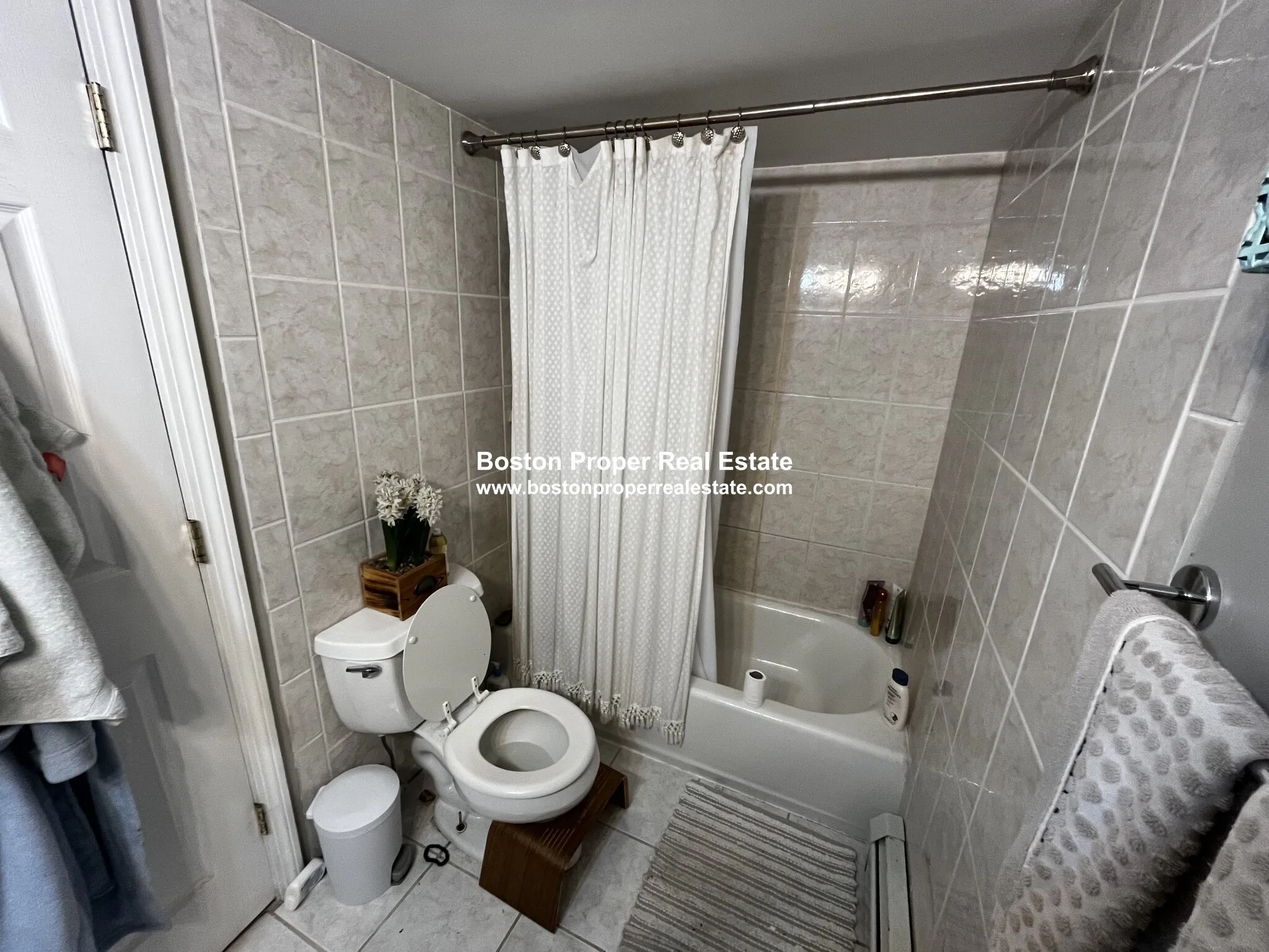 1 bed, 1 bath apartment for rent at 191 Marlborough St Unit 7, Back Bay — photo 7 of 9