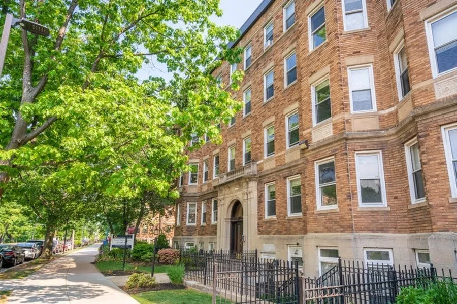 Studio bed, 1 bath apartment for rent at 191 Park Dr Unit 22A, Fenway — photo 8 of 8