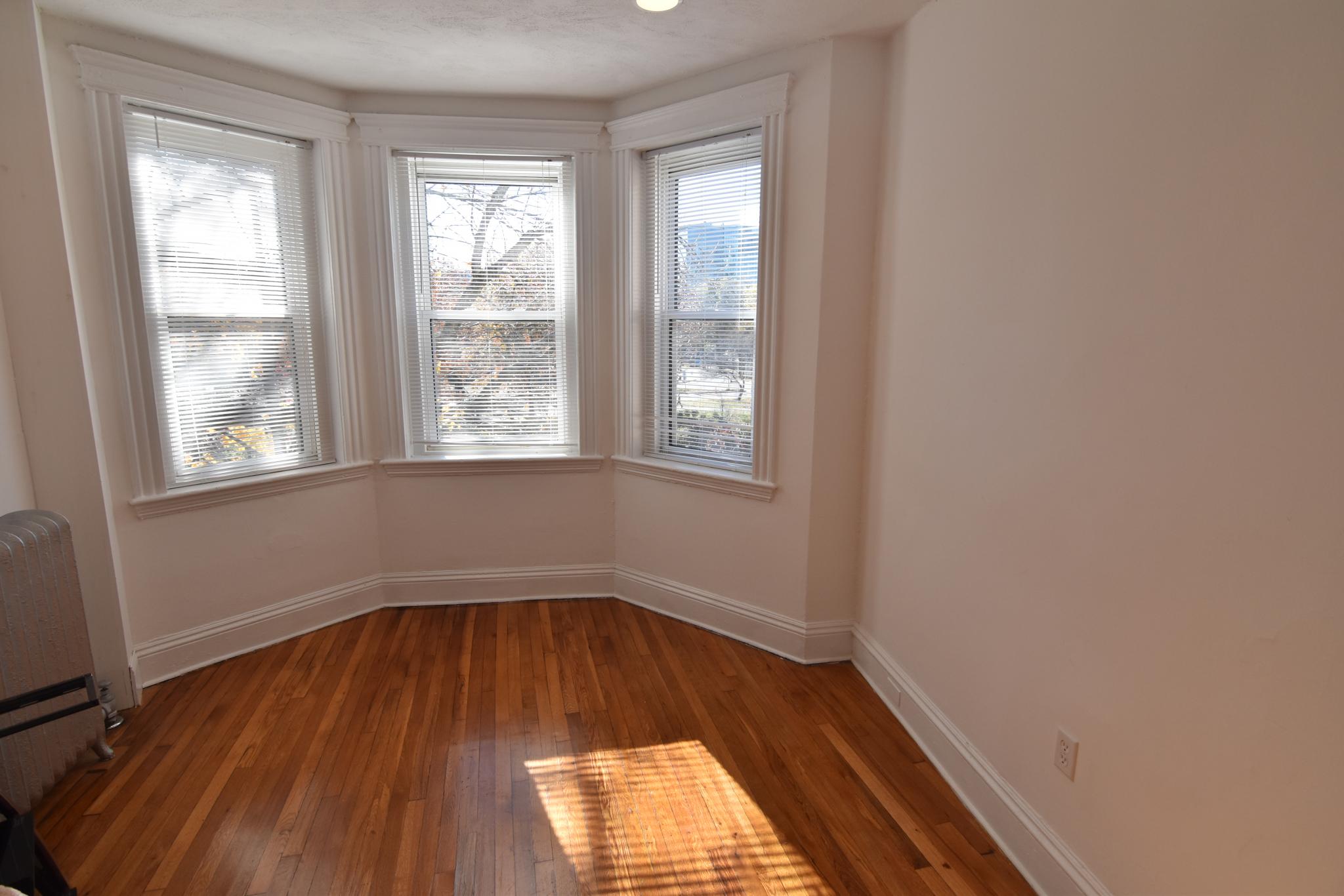 1 bed, 1 bath apartment for rent at 191 Park Dr Unit 44, Fenway — photo 3 of 10