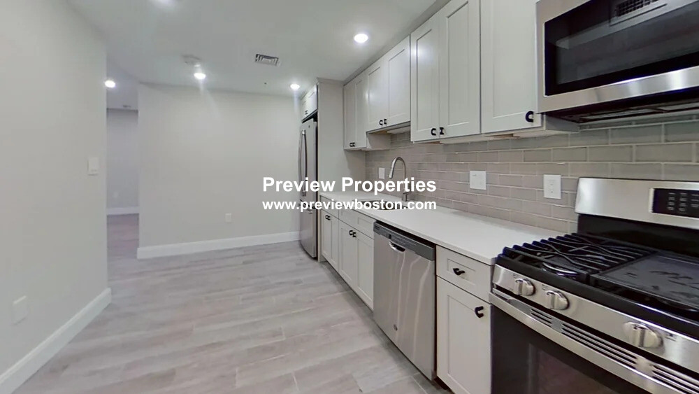 2 bed, 1 bath apartment for rent at 191 Porter St Unit 1P, East Boston — photo 4 of 31