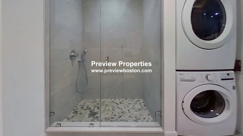 2 bed, 1 bath apartment for rent at 191 Porter St Unit 1P, East Boston