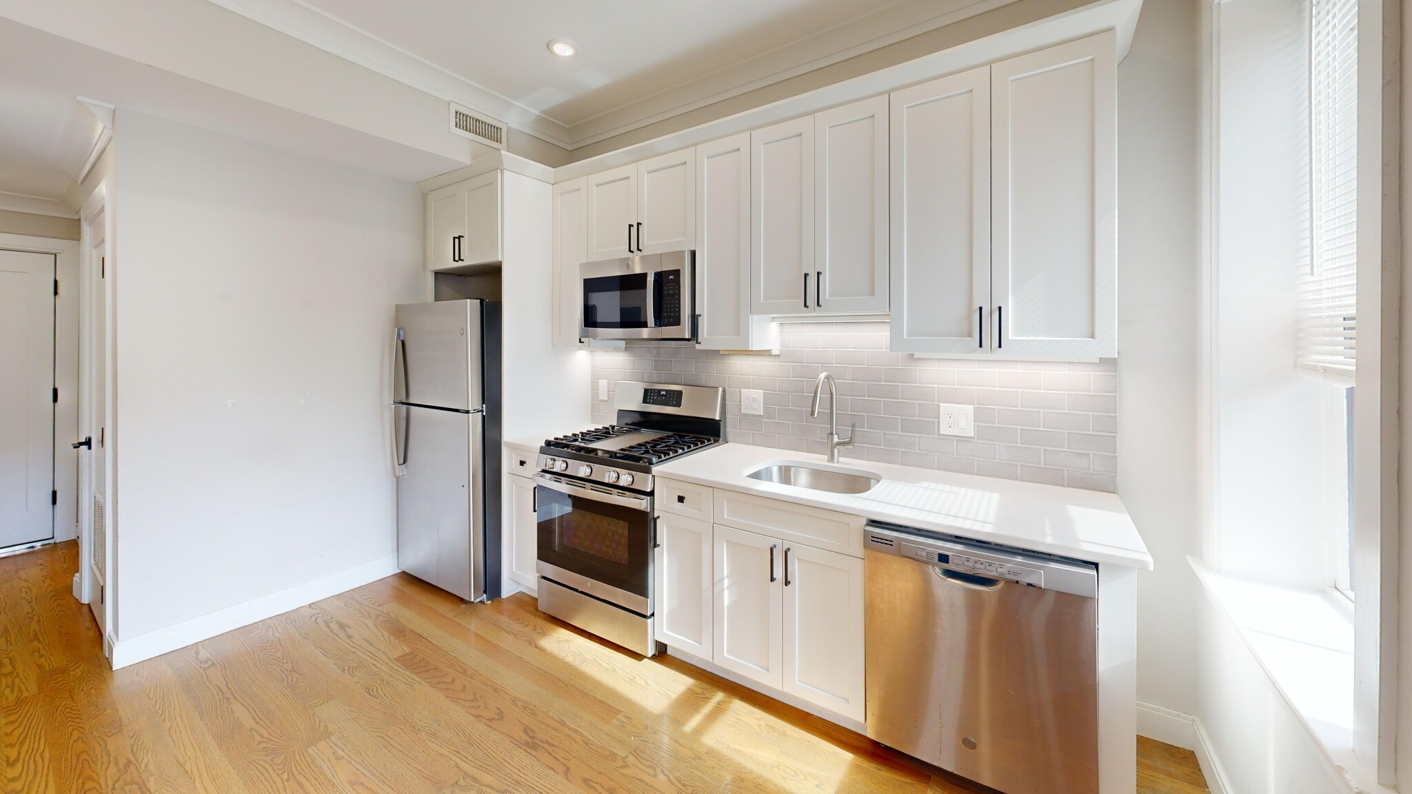1 bed, 1 bath apartment for rent at 191 Porter St Unit 4, East Boston — photo 2 of 8