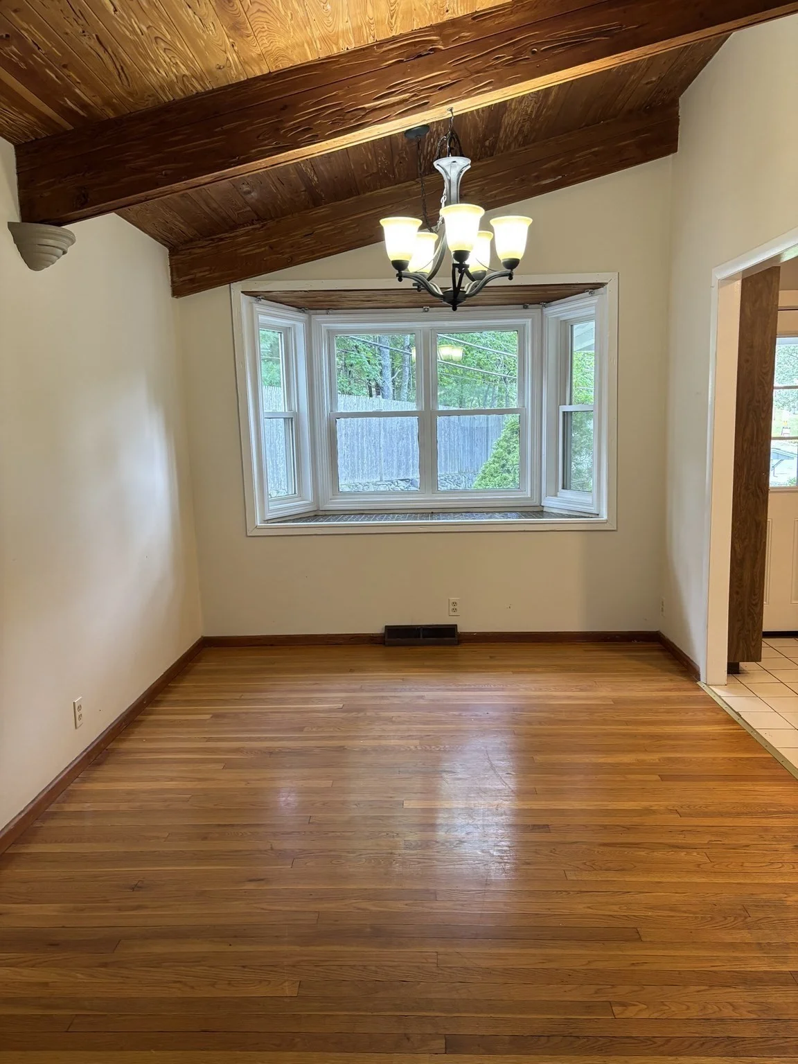 3 bed, 2 bath apartment for rent at 191 Samoset St, Plymouth — photo 7 of 34