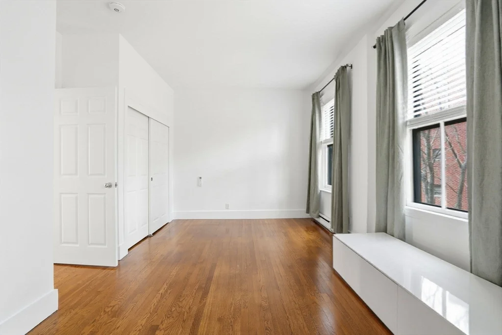 1 bed, 1 bath apartment for rent at 191 Warren Ave Unit 3, South End — photo 13 of 17