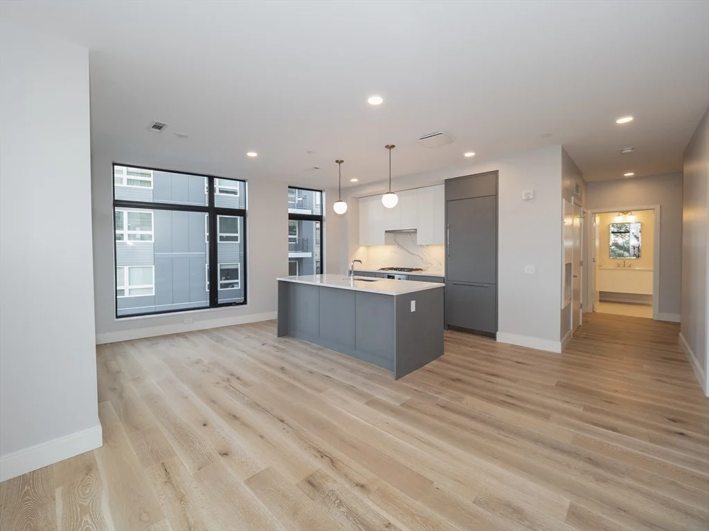 2 bed, 2 bath apartment for rent at 191 Washington St Unit 525, Brighton — photo 7 of 26