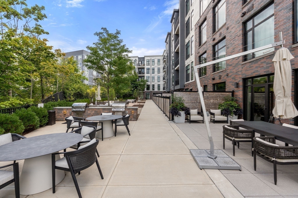 2 bed, 2 bath apartment for rent at 191 Washington St Unit 725, Brighton — photo 32 of 41