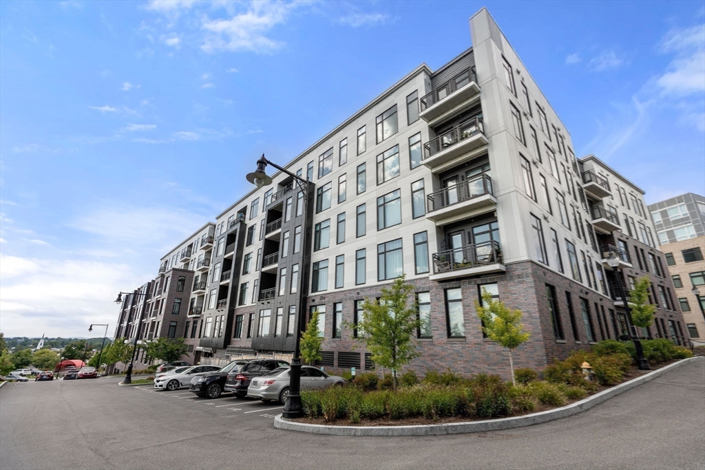 2 bed, 2 bath apartment for rent at 191 Washington St Unit 725, Brighton — photo 37 of 41