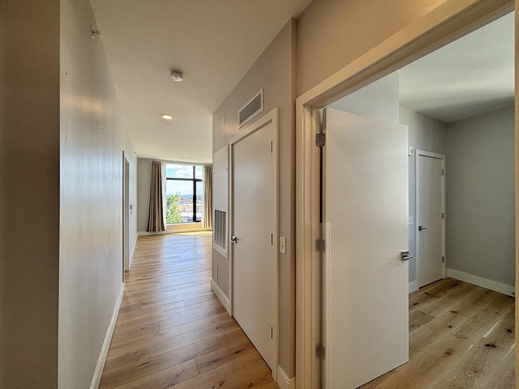 2 bed, 2 bath apartment for rent at 191 Washington St Unit 725, Brighton — photo 12 of 41