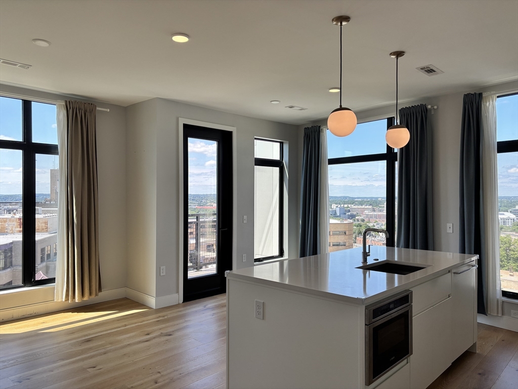 2 bed, 2 bath apartment for rent at 191 Washington St Unit 725, Brighton — photo 1 of 41