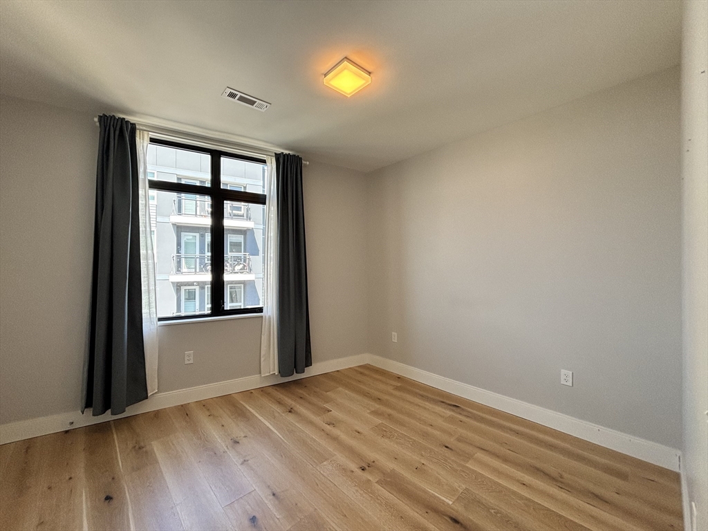 2 bed, 2 bath apartment for rent at 191 Washington St Unit 725, Brighton — photo 14 of 41