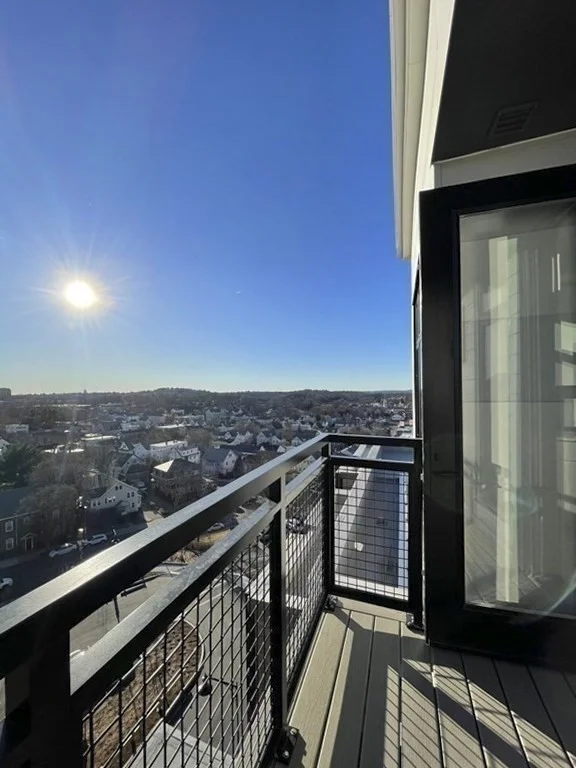 1 bed, 1 bath apartment for rent at 191 Washington St Unit PH704, Brighton — photo 3 of 39