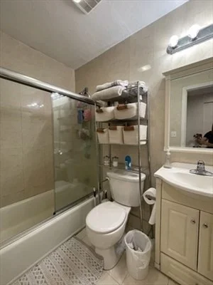 3 bed, 2 bath apartment for rent at 191 Winthrop Rd Unit 2, Washington Square — photo 10 of 14