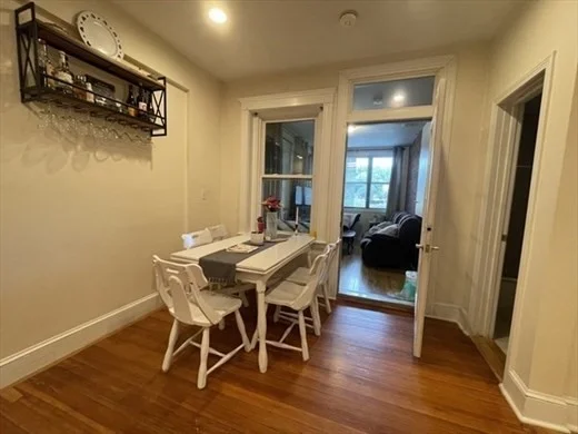 3 bed, 2 bath apartment for rent at 191 Winthrop Rd Unit 2, Washington Square — photo 3 of 14