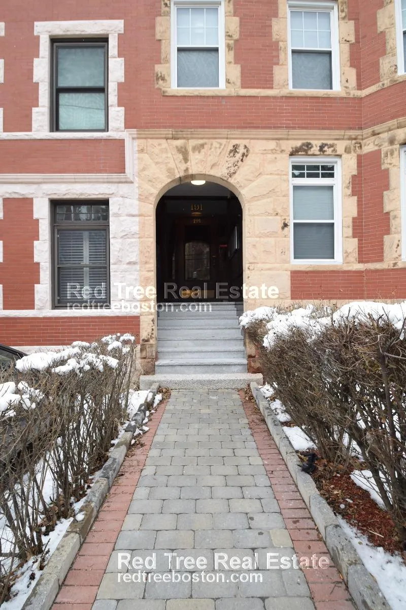 4 bed, 2 bath apartment for rent at 191 Winthrop Rd Unit 3, Aspinwall Hill — photo 27 of 28