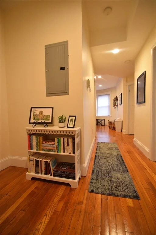 3 bed, 2 bath apartment for rent at 191 Winthrop Rd Unit 3, Washington Square — photo 3 of 13