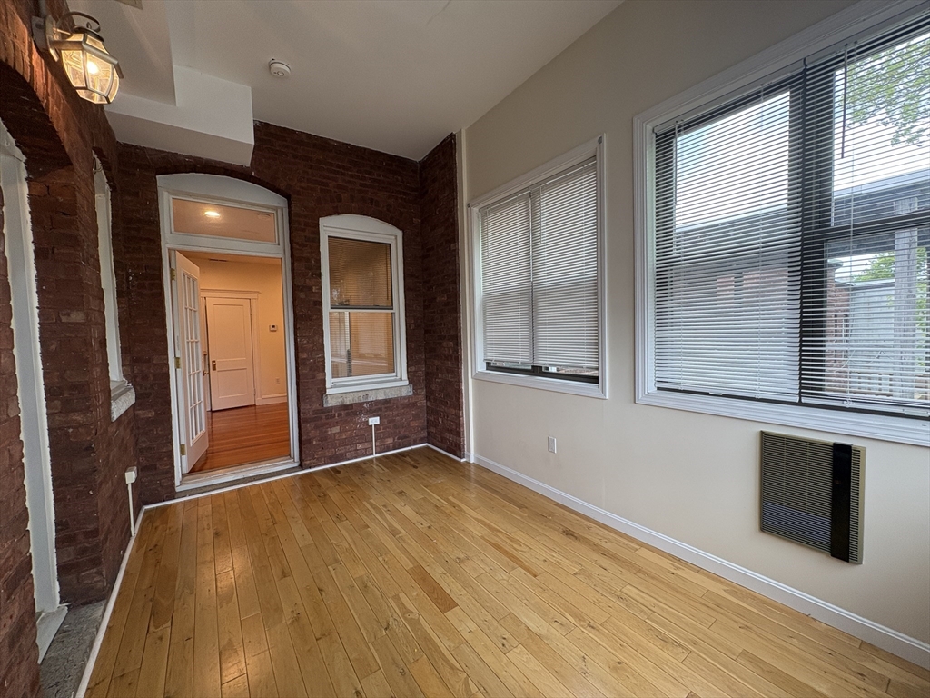 2 bed, 2 bath apartment for rent at 191 Winthrop Rd Unit 6, Brookline — photo 8 of 19