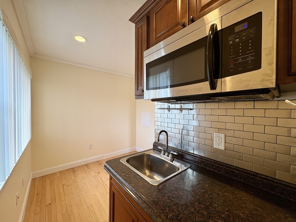 2 bed, 2 bath apartment for rent at 191 Winthrop Rd Unit 6, Brookline — photo 15 of 19