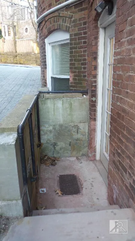 2 bed, 2 bath apartment for rent at 191 Winthrop Rd Unit 7, Aspinwall Hill — photo 21 of 24