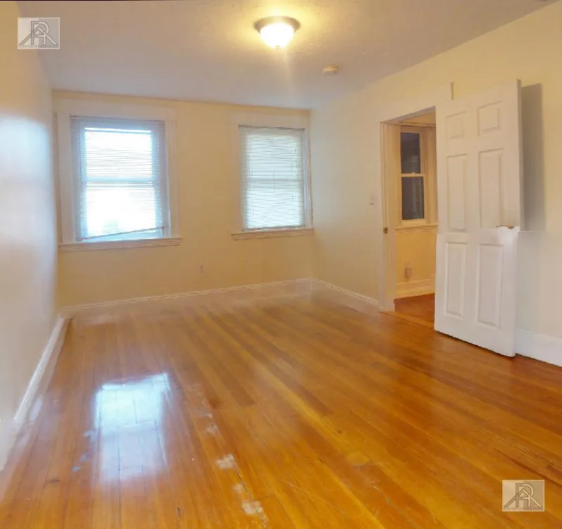 2 bed, 2 bath apartment for rent at 191 Winthrop Rd Unit 7, Aspinwall Hill — photo 5 of 24