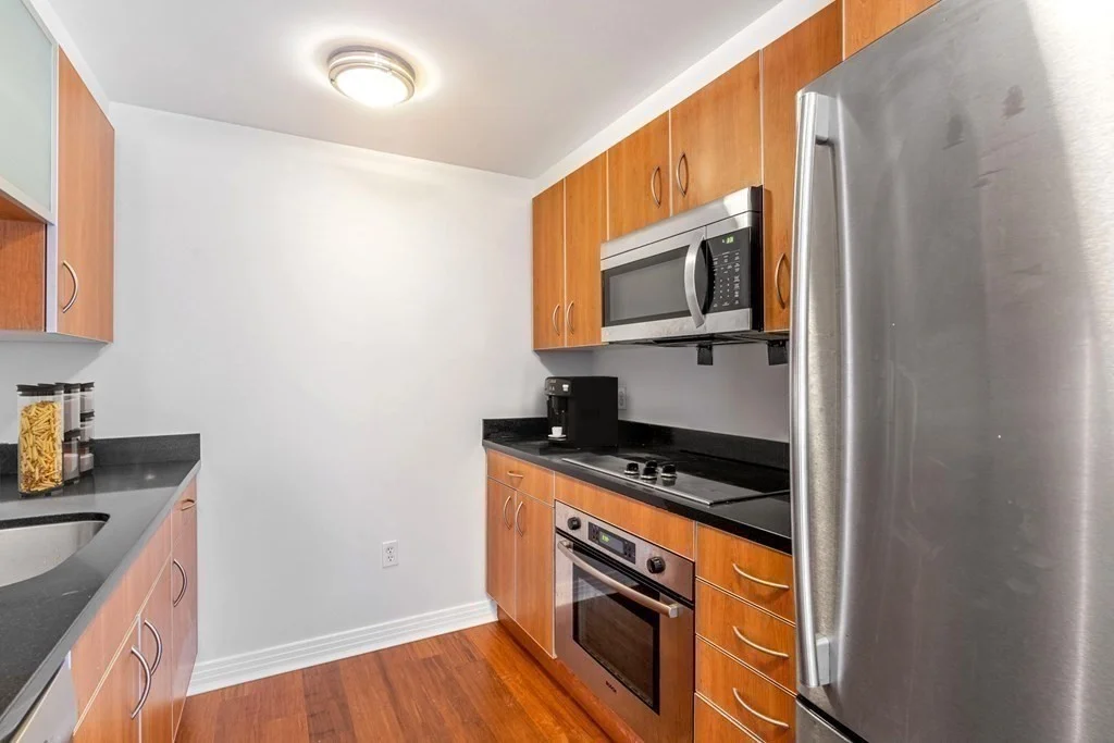 2 bed, 1 bath apartment for rent at 1910 Dorchester Ave Unit 506, Dorchester — photo 5 of 10