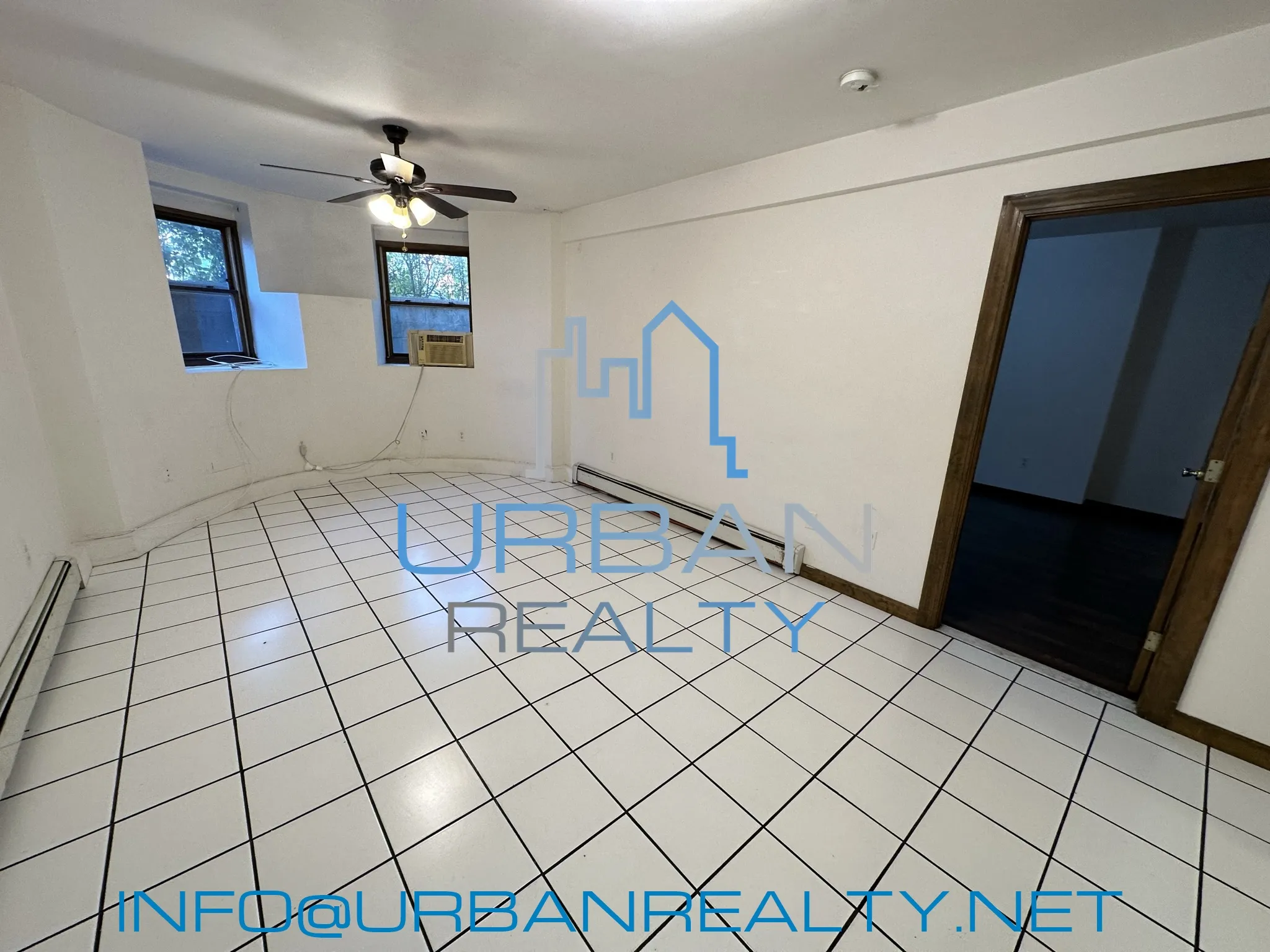 4 bed, 2 bath apartment for rent at 1911 Beacon St Unit 1, Brookline
