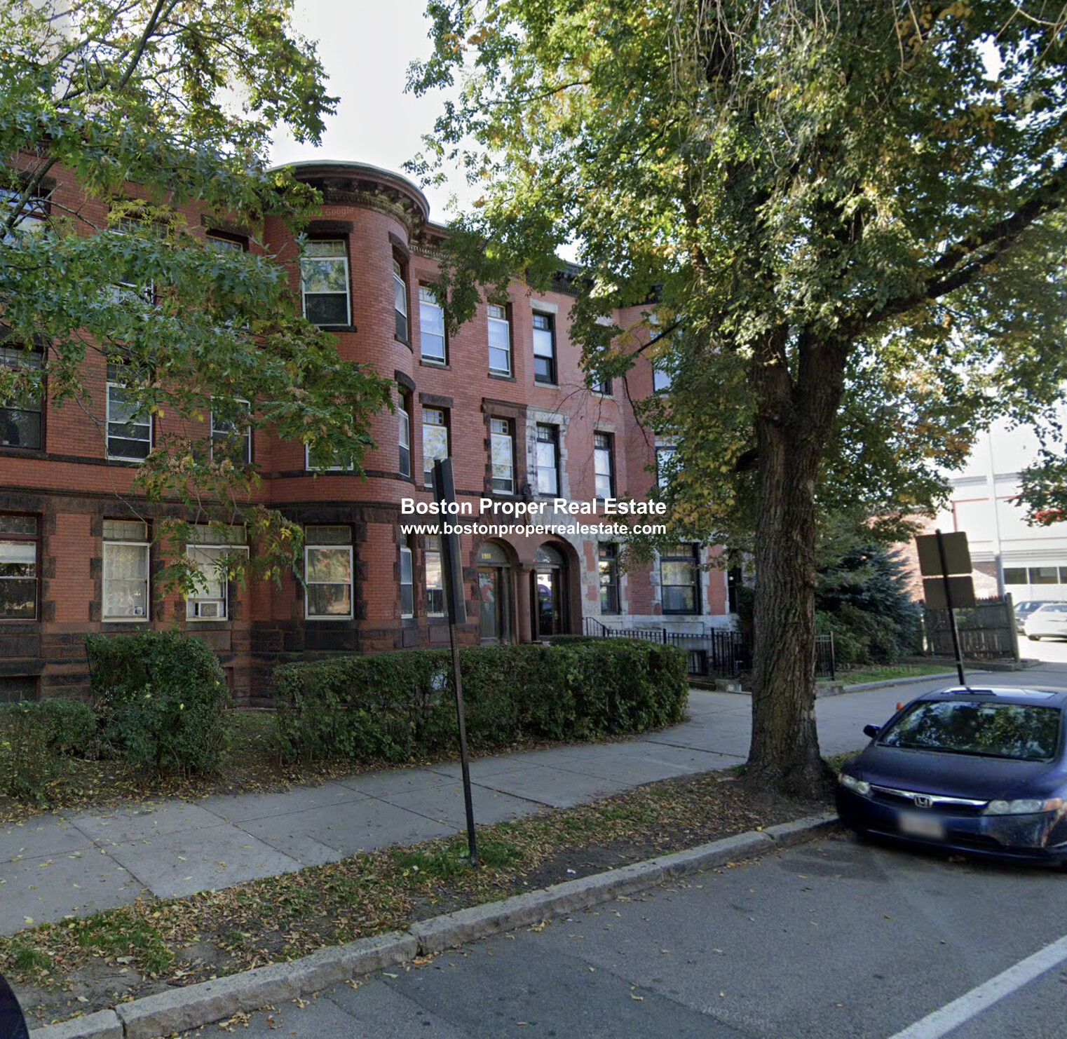 4 bed, 2 bath apartment for rent at 1911 Beacon St Unit 3, Brookline — photo 18 of 19