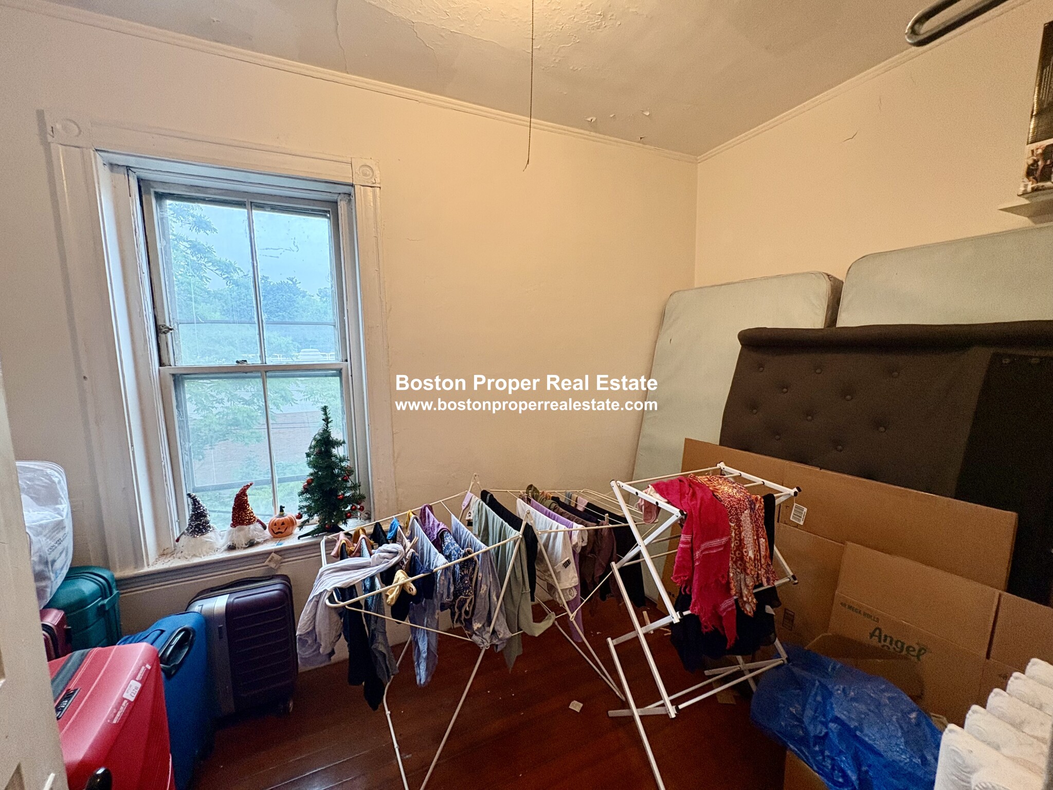 4 bed, 2 bath apartment for rent at 1911 Beacon St Unit 3, Brookline — photo 17 of 19